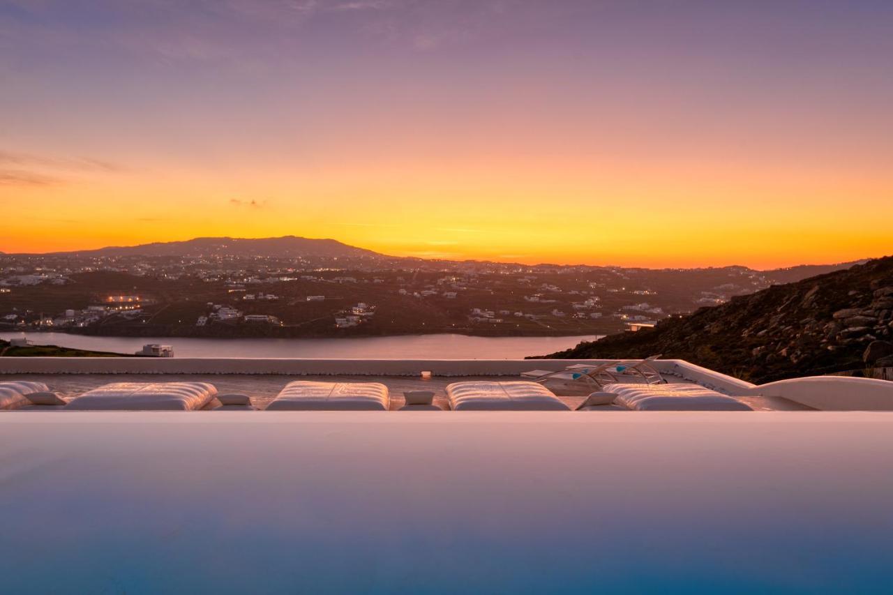 ホテル White Stone Mykonos Agios Ioannis Diakoftis エクステリア 写真