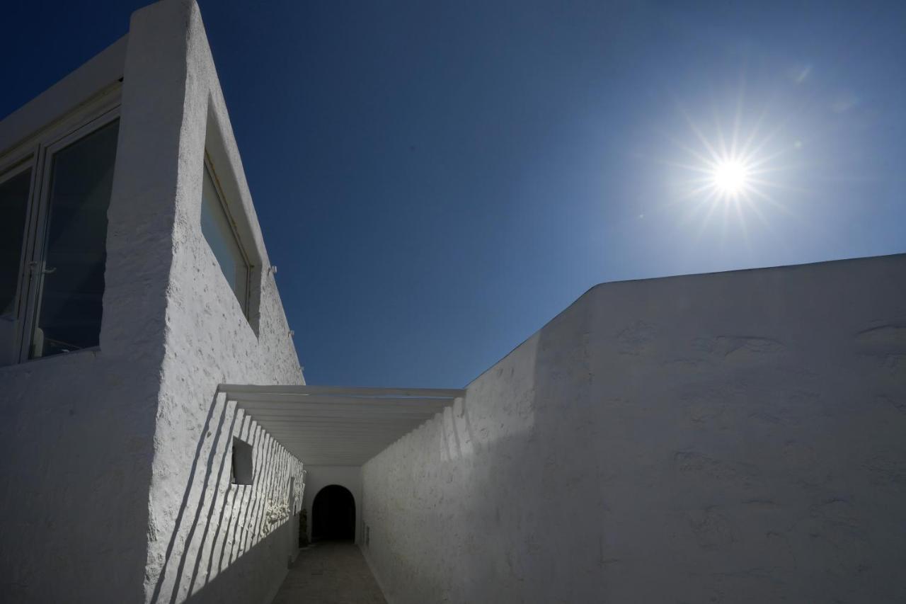 ホテル White Stone Mykonos Agios Ioannis Diakoftis エクステリア 写真
