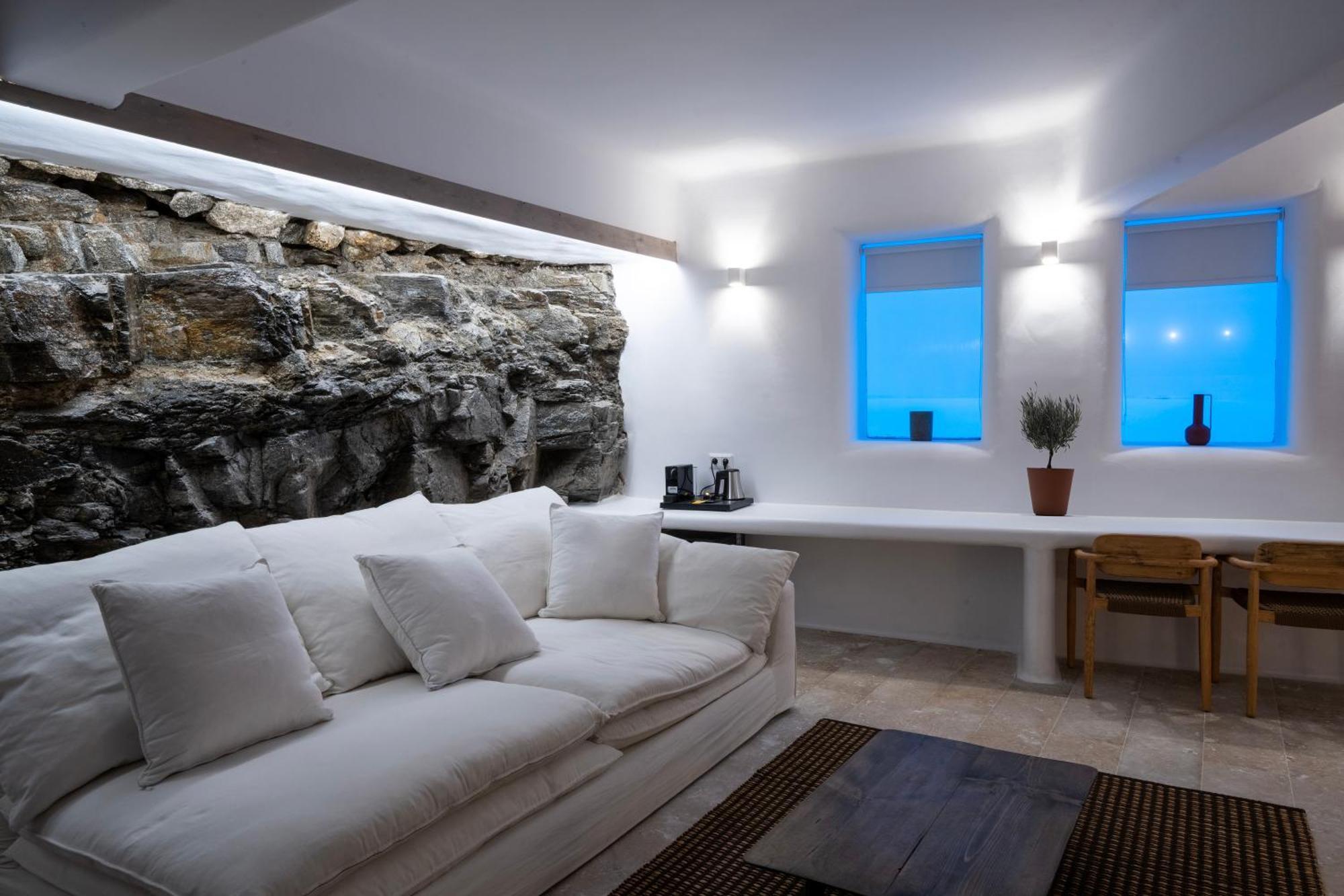 ホテル White Stone Mykonos Agios Ioannis Diakoftis エクステリア 写真