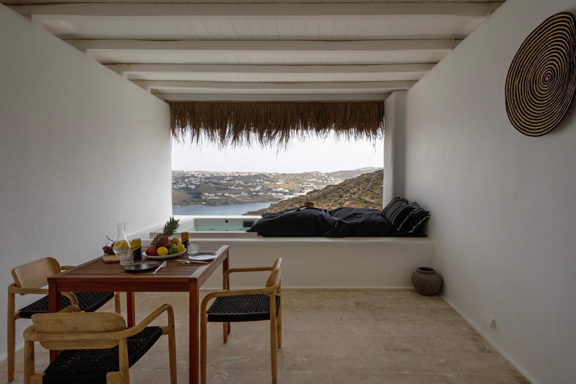 ホテル White Stone Mykonos Agios Ioannis Diakoftis エクステリア 写真