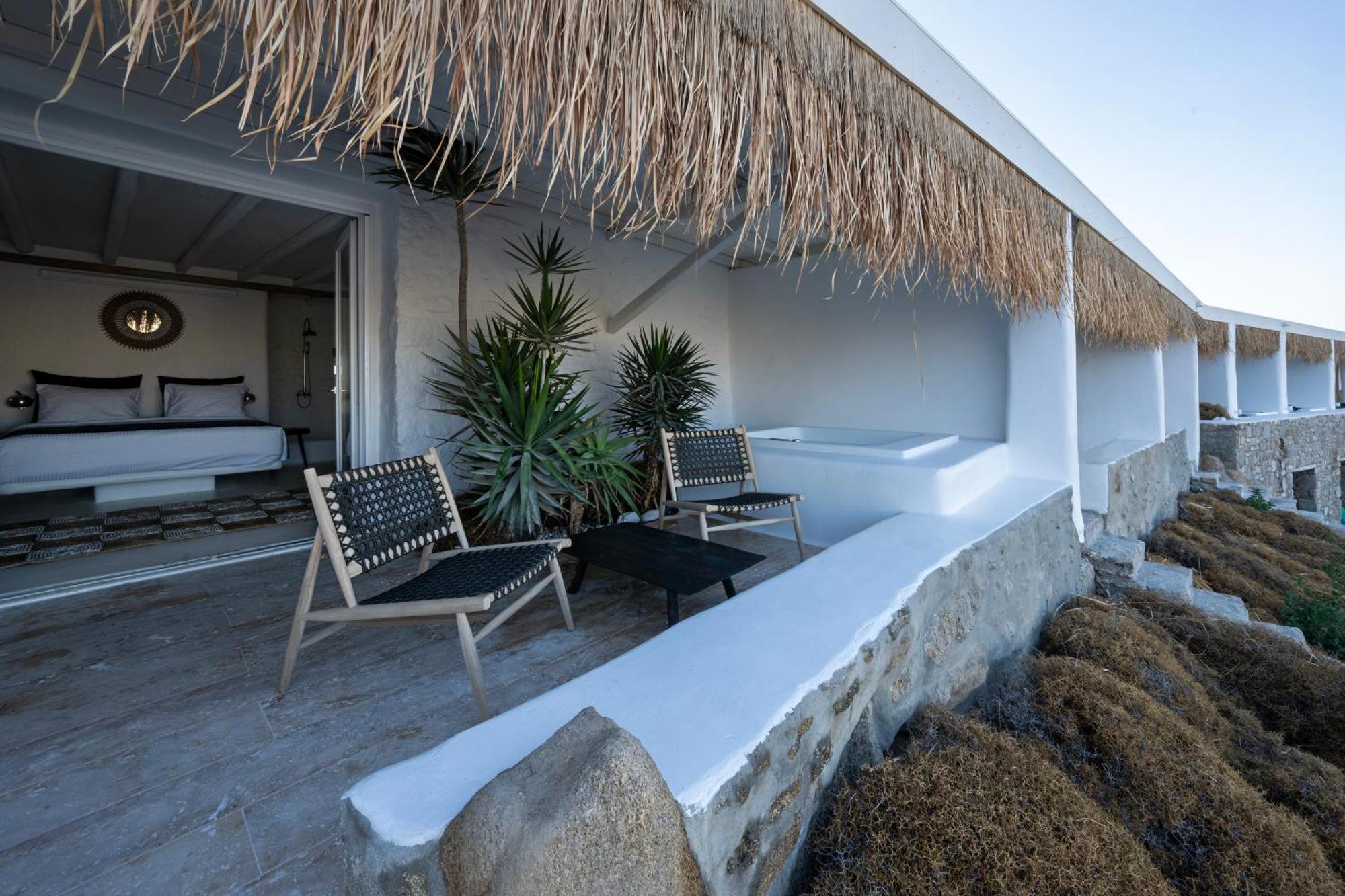 ホテル White Stone Mykonos Agios Ioannis Diakoftis エクステリア 写真