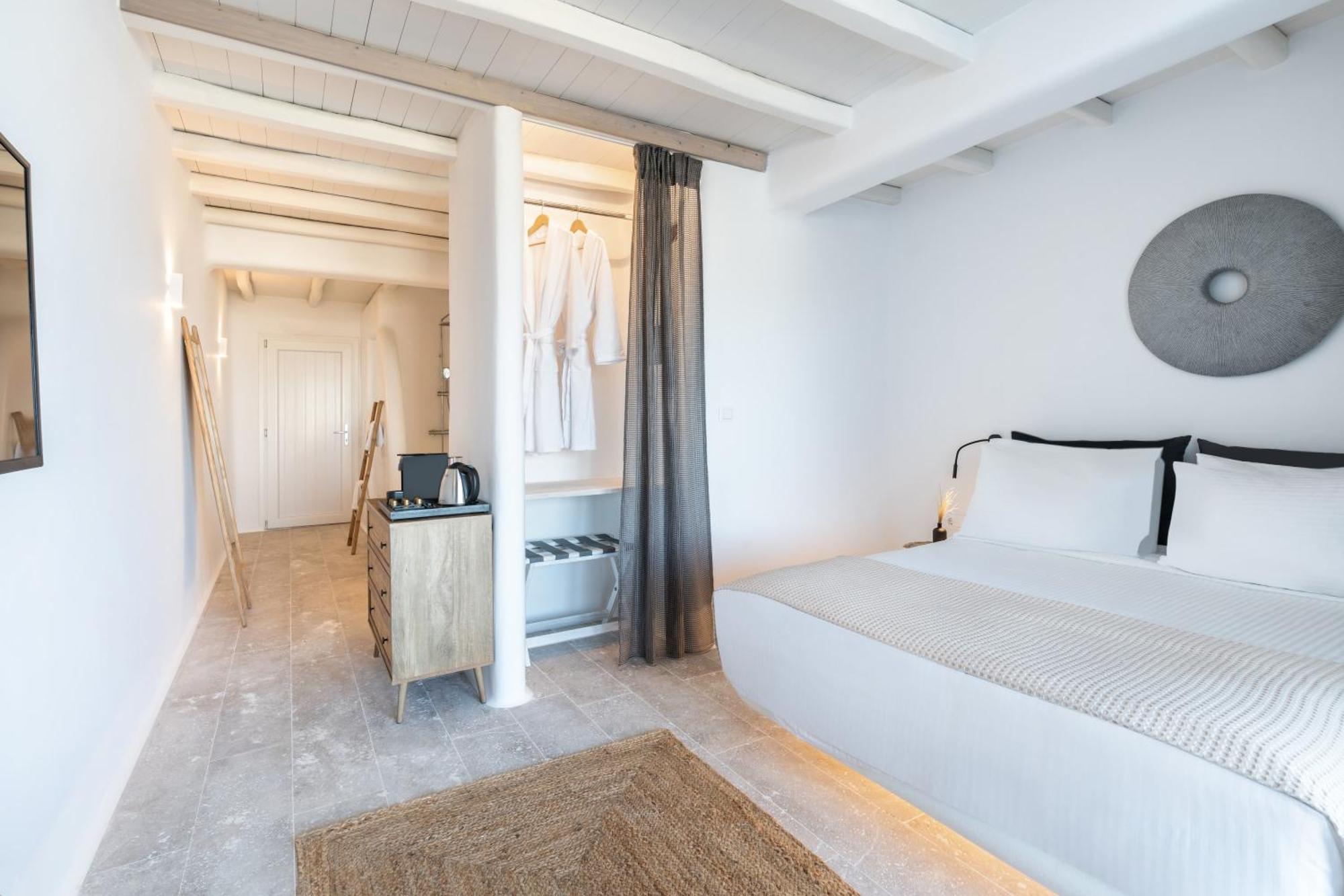 ホテル White Stone Mykonos Agios Ioannis Diakoftis エクステリア 写真
